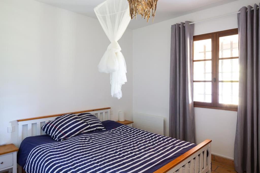 Mas Provencal De 120M2 En Camargue, Avec Piscine Et Parking Inclus, Ideal Pour Des Vacances Arles Eksteriør billede