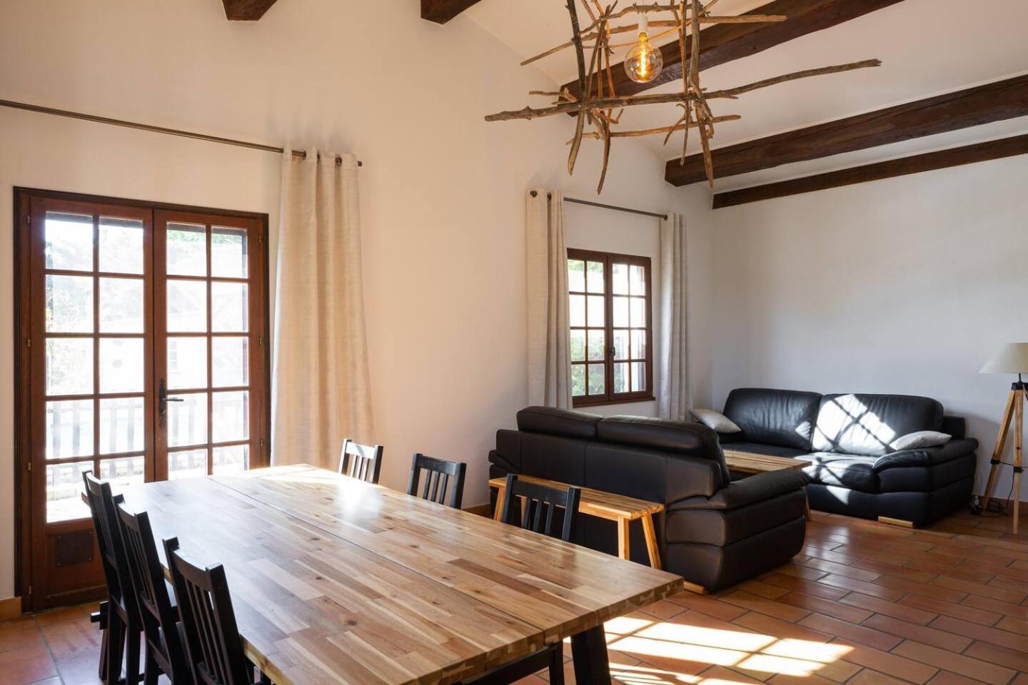 Mas Provencal De 120M2 En Camargue, Avec Piscine Et Parking Inclus, Ideal Pour Des Vacances Arles Eksteriør billede